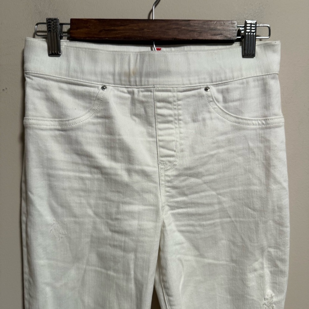 Spanx Distressed Raw Hem Pull On Skinny Jeans White Size Small - Picture 3 of 7